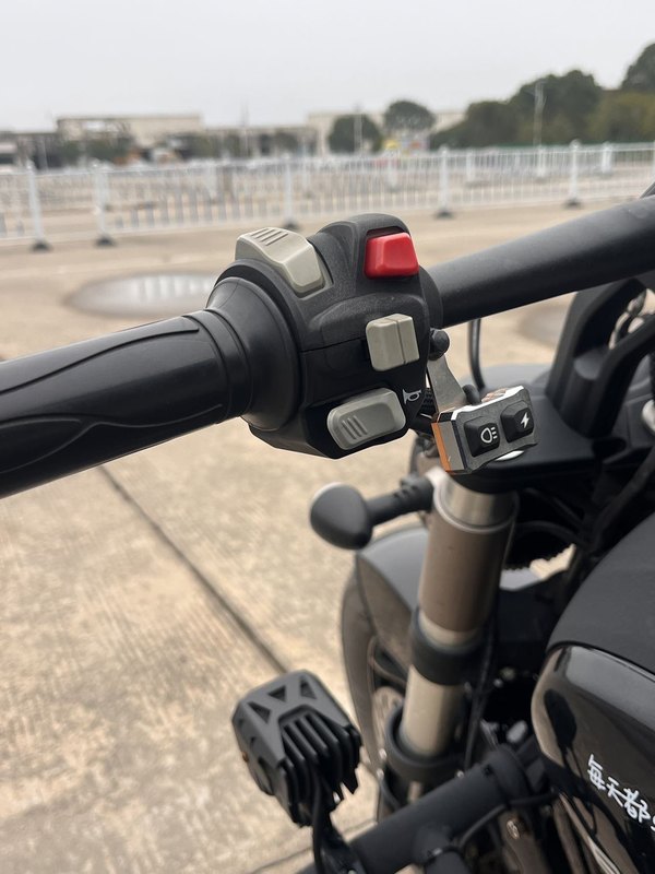 二手奔达Rock300 灰石