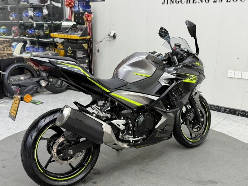 二手川崎Ninja 400