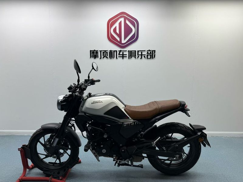 二手新大洲本田CBF190TR