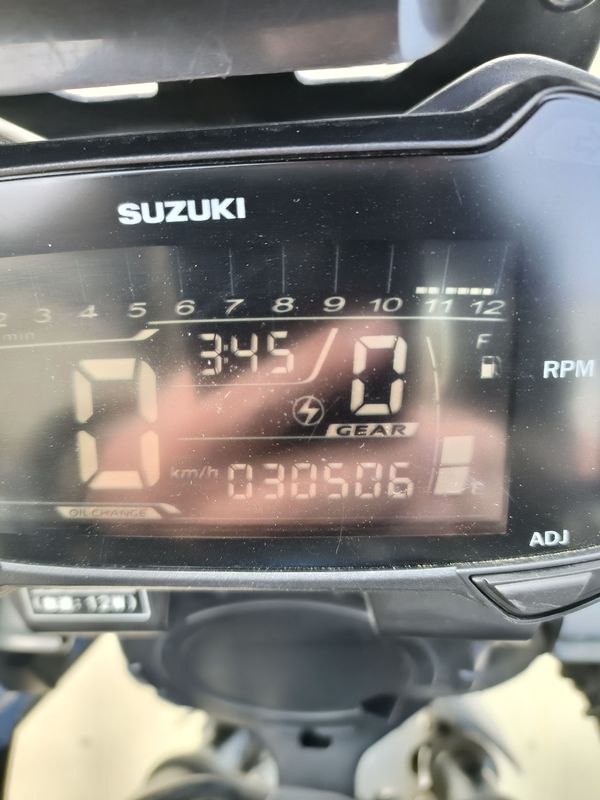 二手豪爵铃木DL250