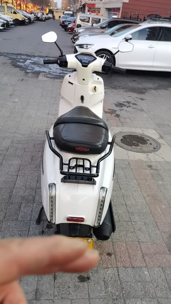 二手维多利亚Sixties 300i