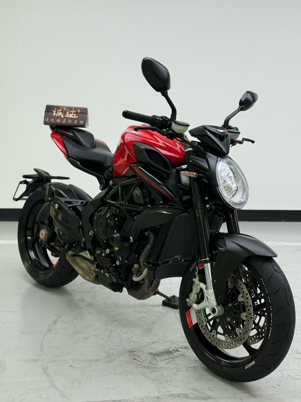 二手奥古斯塔Brutale 800