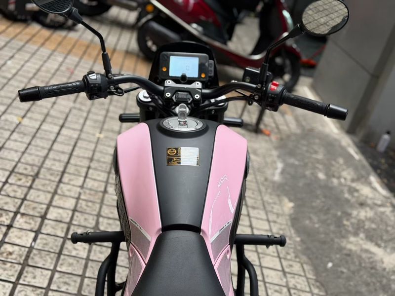 二手贝纳利幼狮 Leoncino 150