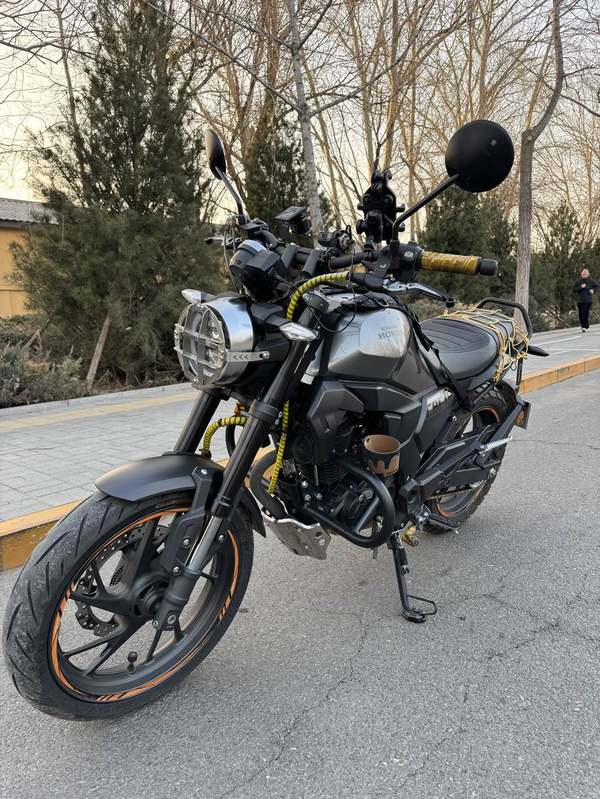 二手新大洲本田CBF190TR