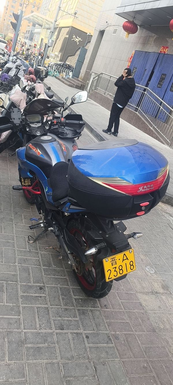 二手大运DY200-3AF