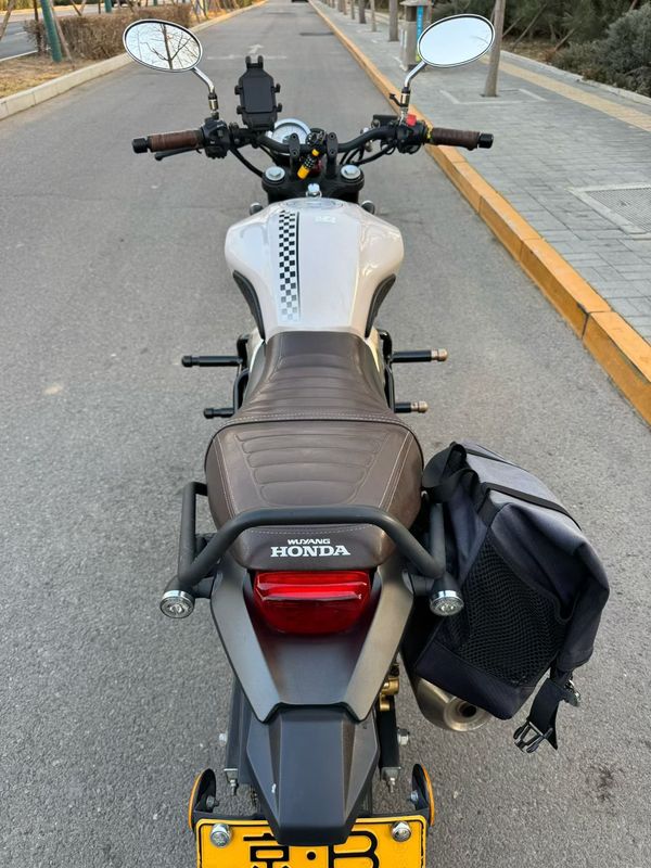 二手五羊本田鸷道 CB190SS