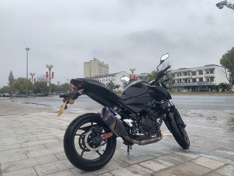 二手川崎Z400