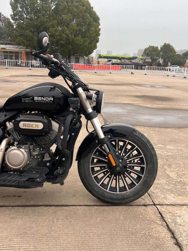 二手奔达Rock300 灰石