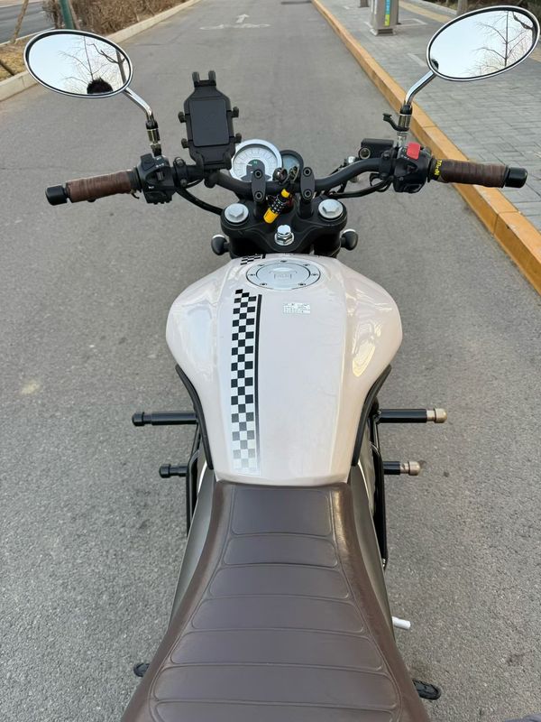 二手五羊本田鸷道 CB190SS