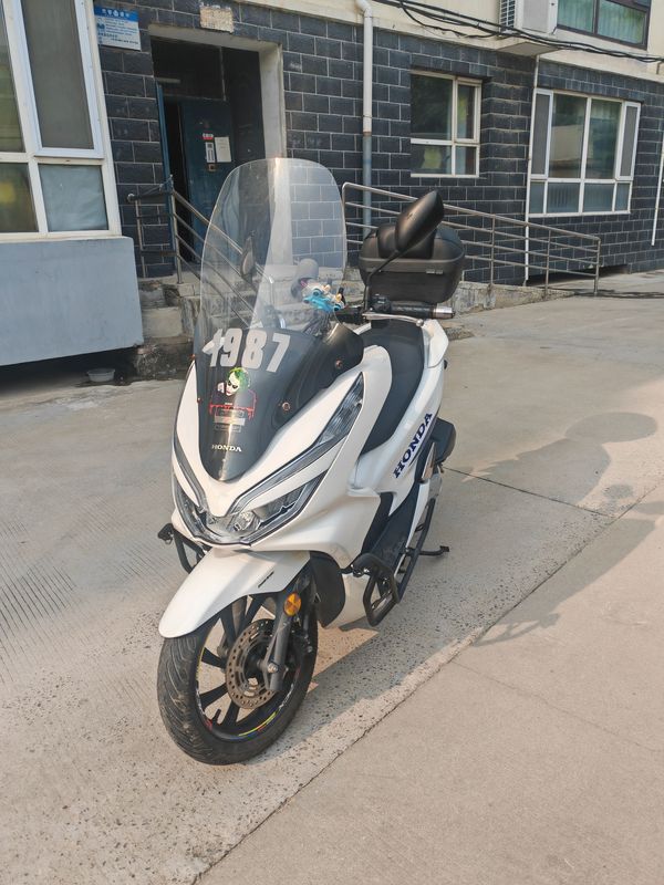 二手五羊本田PCX