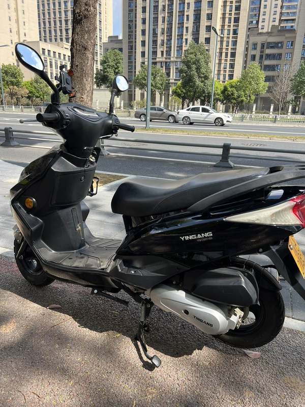 二手银钢侠YG125T-39