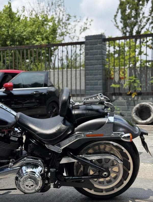 二手哈雷戴维森肥仔 Fat Boy