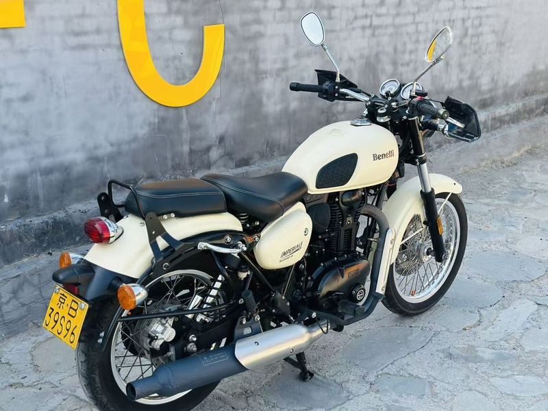 二手贝纳利帝国 imperiale 400