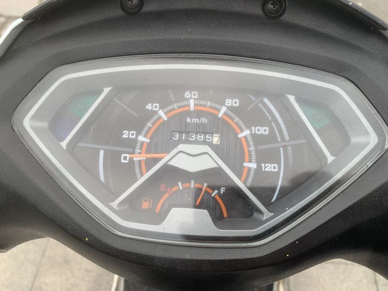 二手豪爵红宝UM125T-E