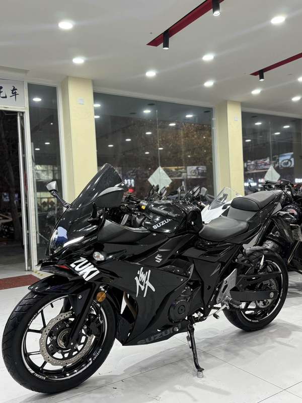 二手豪爵铃木GSX250R