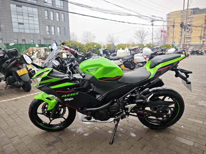 二手川崎Ninja 400