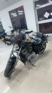 二手哈雷戴维森883L SuperLow
