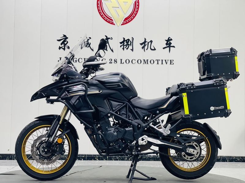 二手贝纳利TRK552