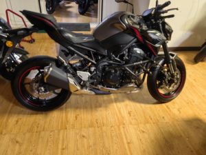 二手川崎Z900