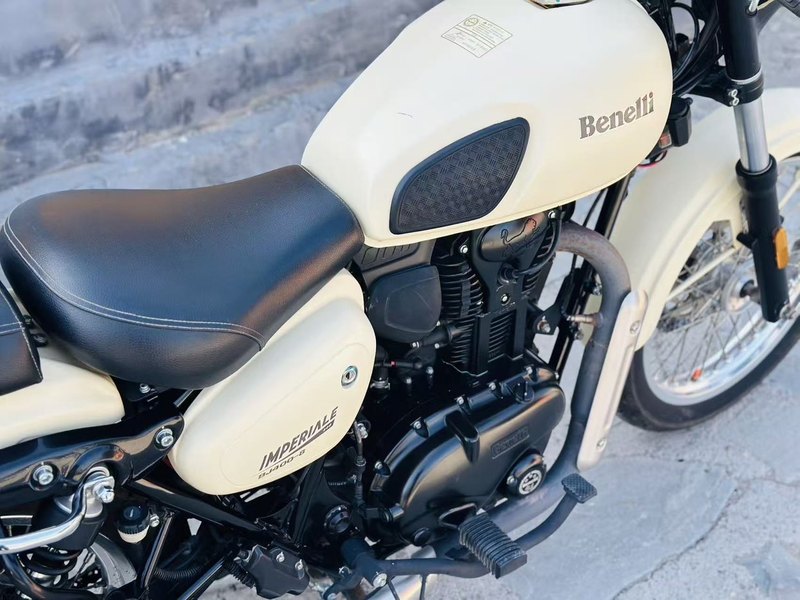 二手贝纳利帝国 imperiale 400