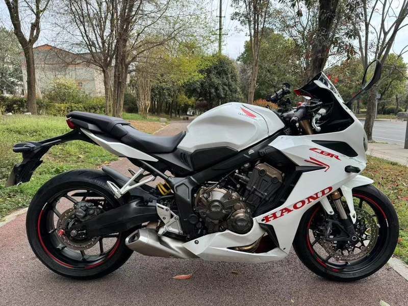 二手本田CBR650R