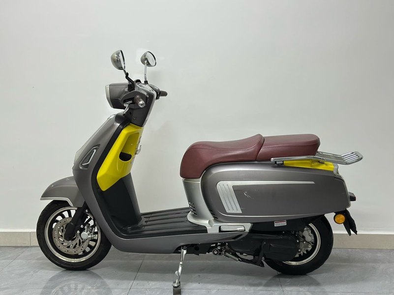 二手嘉鹏布加迪