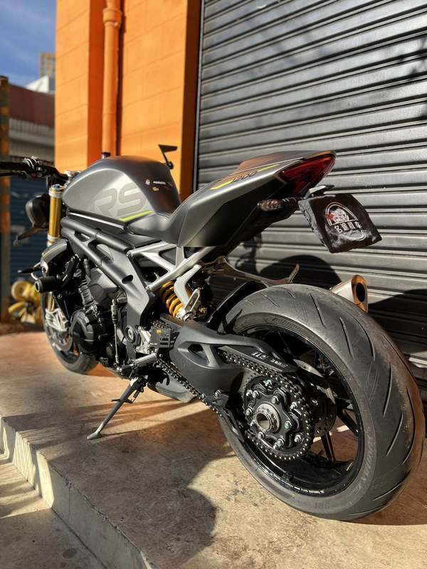 二手凯旋Speed Triple 1200