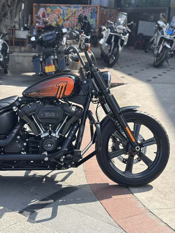 二手哈雷戴维森街霸 Street Bob