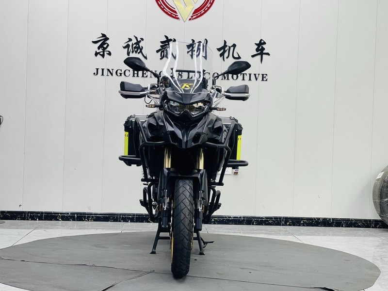 二手贝纳利TRK552