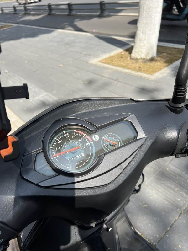 二手银钢侠YG125T-39