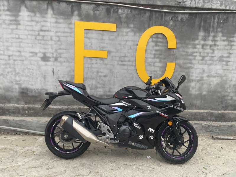 二手豪爵铃木GSX250R