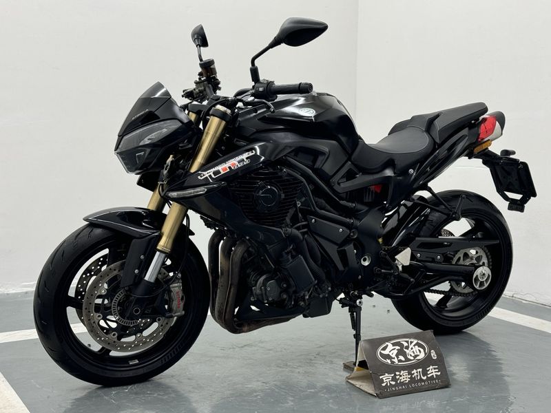 二手贝纳利TNT899