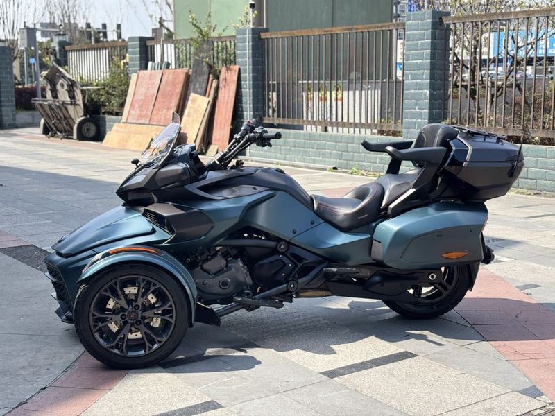 二手庞巴迪Spyder F3 