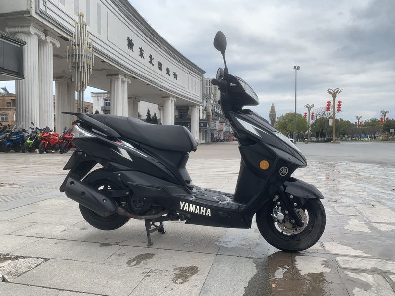 二手建设雅马哈迅鹰