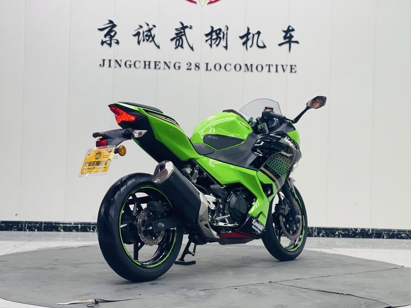二手川崎Ninja 400