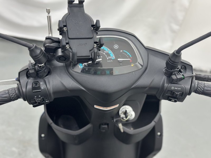 二手建设雅马哈旭鹰125