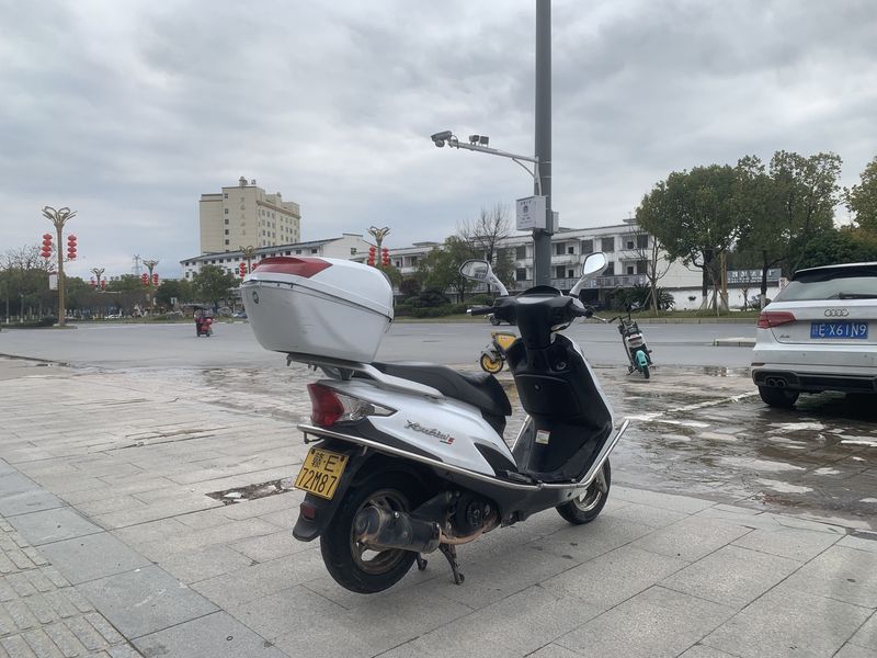 二手豪爵红宝UM125T-E