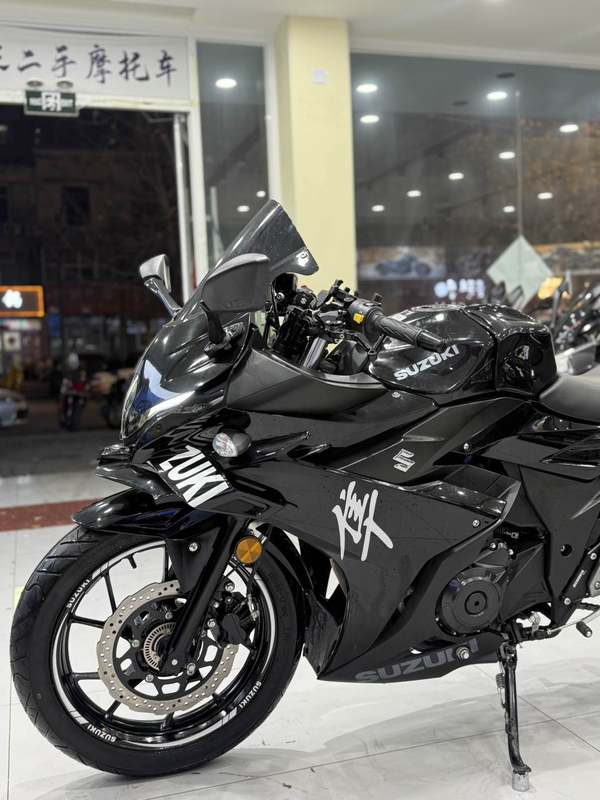 二手豪爵铃木GSX250R