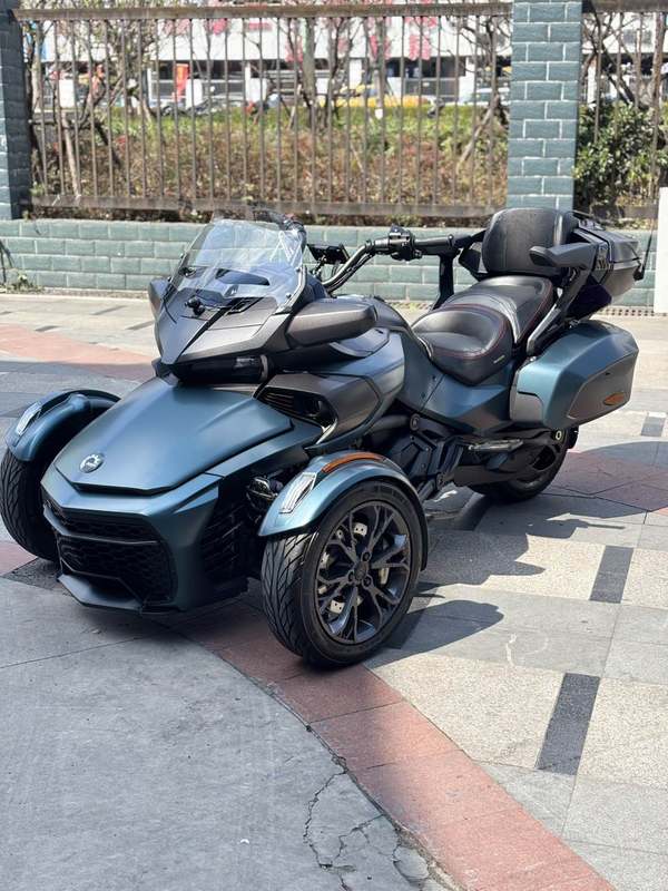 二手庞巴迪Spyder F3 