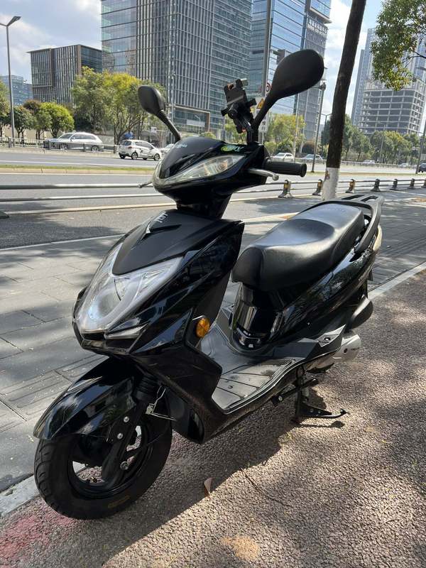 二手银钢侠YG125T-39