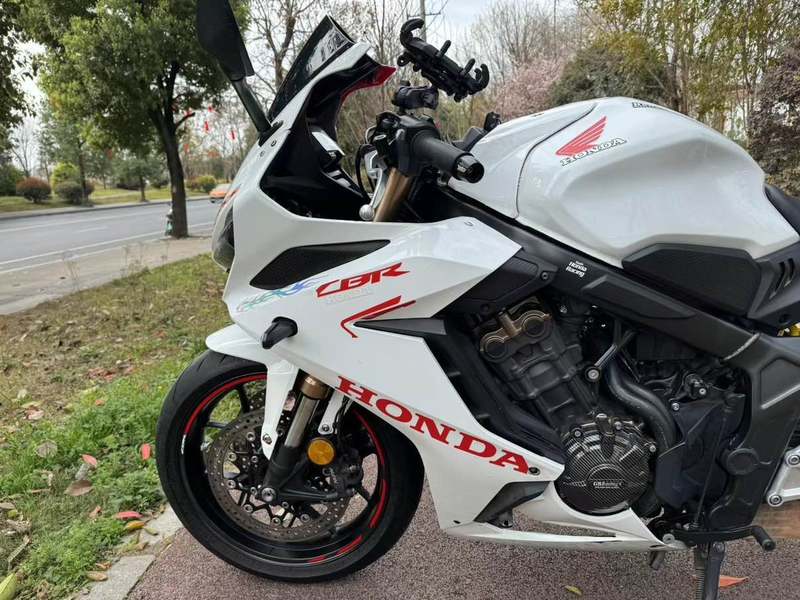 二手本田CBR650R