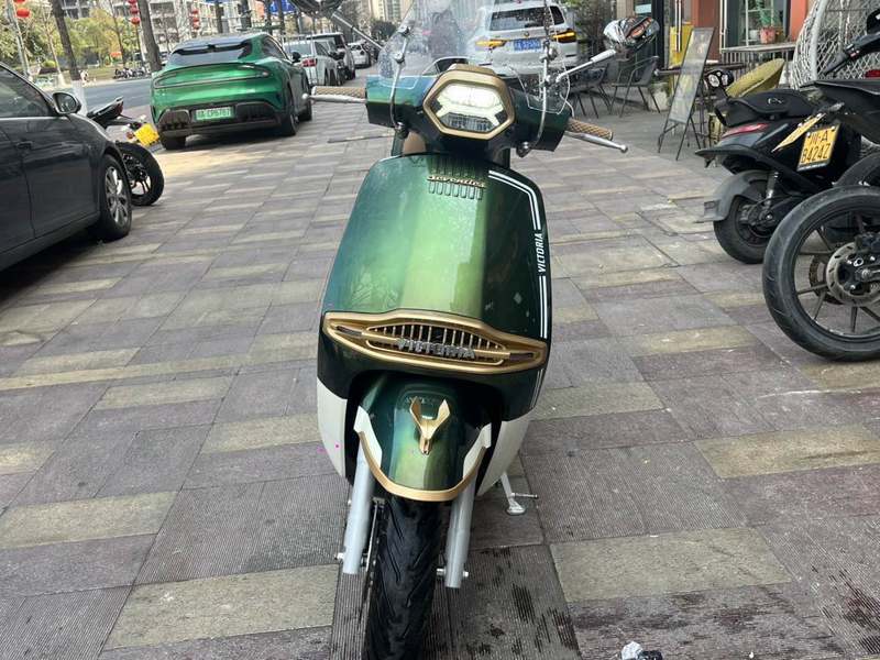 二手维多利亚Seventies 150i