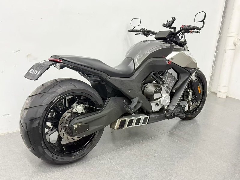 二手奔达LFC700 燎