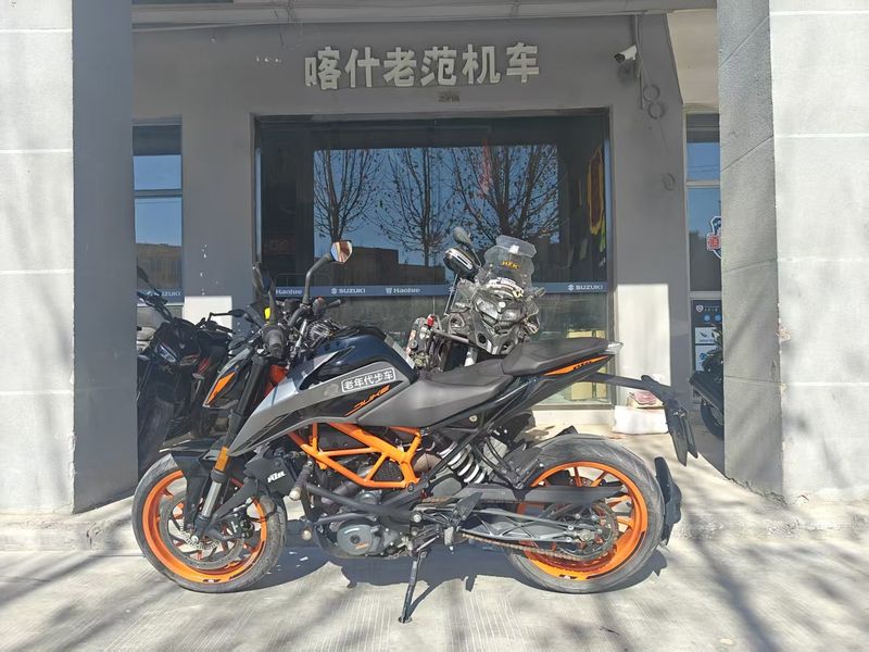 二手KTMR2R390 Duke