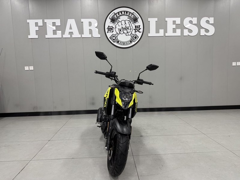 二手春风ST狒狒