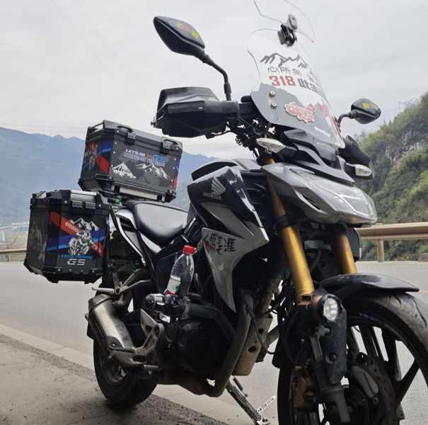 二手五羊本田CB190R 暴锋眼