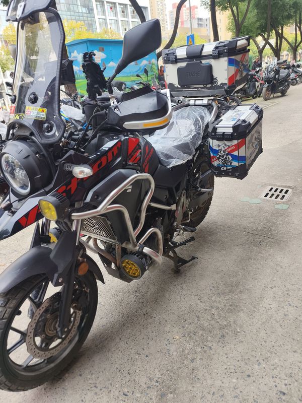 二手豪爵铃木DL250