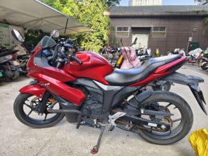 二手济南铃木极客飒 Gixxer 155