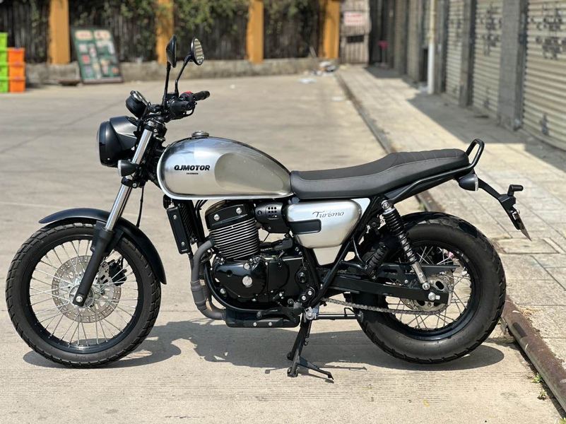二手QJMOTOR逸250
