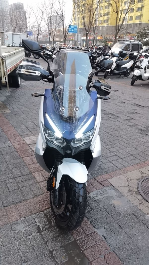 二手大阳V锐 ADV350